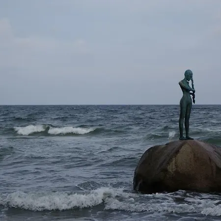 Haus Strandeck Meeresrauschen 12 Goehren (Ruegen)