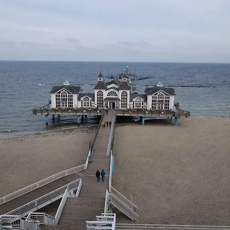 Haus Strandeck Meeresrauschen 12 Apartment Goehren (Ruegen)